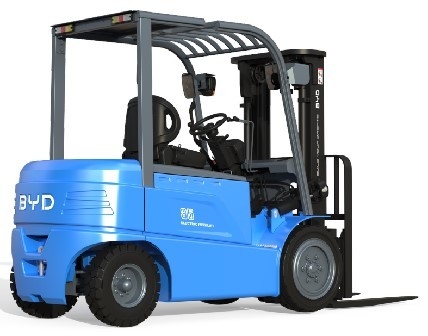 Fabriqué en Chine, le chariot élévateur électrique pur à quatre pivots de BYD pèse 1,6 à 1,8 tonne pour le Dual Drive