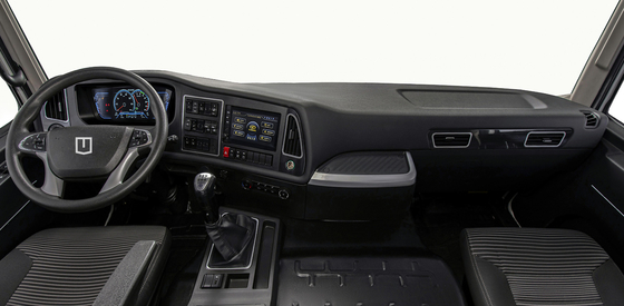 Chine Geely, version standard, échangeur de puissance Yiwei 282Kwh, tracteur purement électrique 6x4 pour aciéries et transports miniers