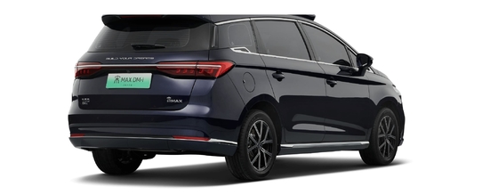 La voiture hybride à 6 places de BYD, Max Dmi