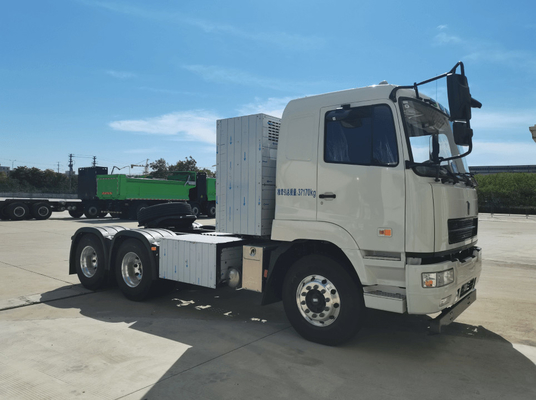 Geely Remote M5 Pure Electric 6x4 Tracteur 423 kWh