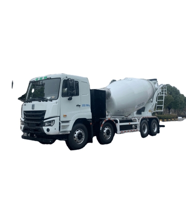 Le Geely Remote G1E est un camion de mélange électrique pur 8x4