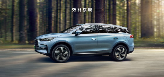 Paramètre de performance: puissance hybride avec une autonomie de 121 km, traction avant de luxe BYD SUV Tang DMI